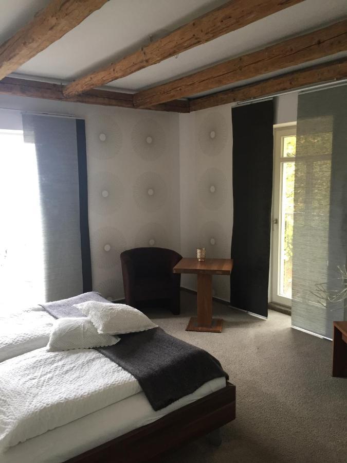 Schwedenfrieden Hotel Билефелд Екстериор снимка