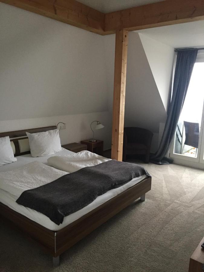 Schwedenfrieden Hotel Билефелд Екстериор снимка